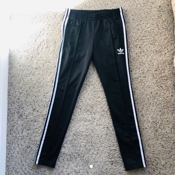 ADIDAS ORIGINALS SST TRACK PANTS. - Picture 3 of 4
